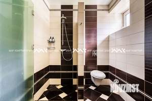 Дом 500м², 3-этажный, участок 25 сот.  
