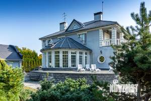 Дом 575м², 2-этажный, участок 49 сот.  