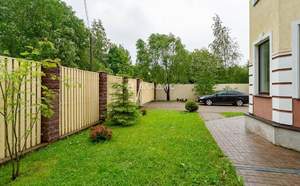 Дом 380м², 3-этажный, участок 8 сот.  
