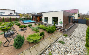 Дом 194м², 1-этажный, участок 9 сот.  