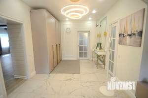 Коттедж 285м², 3-этажный, участок 12 сот.  