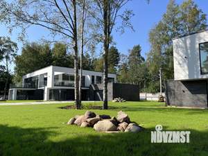 Коттедж 898м², 2-этажный, участок 20 сот.  