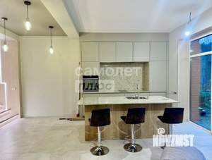 Таунхаус 178м&sup2;, 3-этажный, участок 2 сот.  