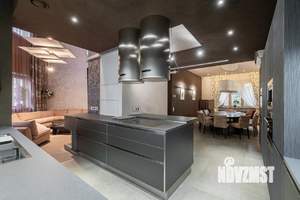 Таунхаус 350м², 4-этажный, участок 1 сот.  