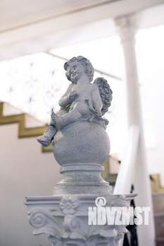 Дом 238м&sup2;, 3-этажный, участок 10 сот.  