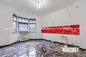Таунхаус 294м², 4-этажный, участок 1 сот.  