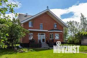 Коттедж 309м², 3-этажный, участок 11 сот.  