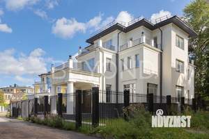 Дом 1112м², 4-этажный, участок 1 сот.  