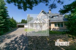 Дом 406м², 3-этажный, участок 36 сот.  