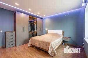 Дом 320м², 2-этажный, участок 35 сот.  