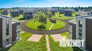 Дом 332м², 3-этажный, участок 18 сот.  