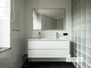 Таунхаус 285м², 4-этажный, участок 1 сот.  
