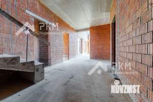 Коттедж 269м², 2-этажный, участок 18 сот.  