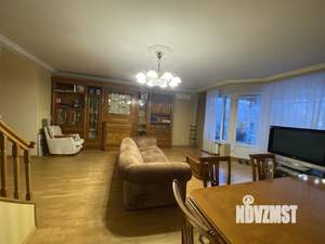 Таунхаус 178м², 3-этажный, участок 2 сот.  