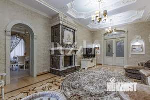 Дом 863м², 3-этажный, участок 57 сот.  