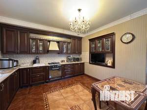 Коттедж 207м², 2-этажный, участок 8 сот.  