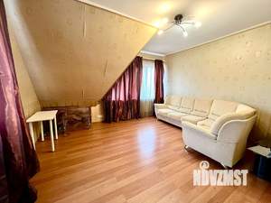 Дом 250м², 3-этажный, участок 12 сот.  