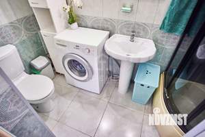Дом 80м², 2-этажный, участок 5 сот.  