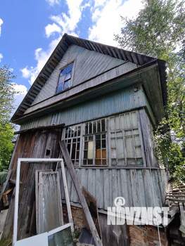 Дом 36м², 2-этажный, участок 11 сот.  