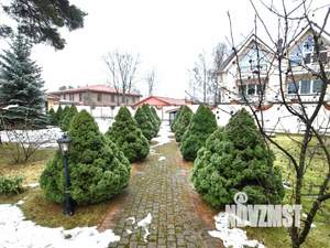 Коттедж 700м², 3-этажный, участок 21 сот.  