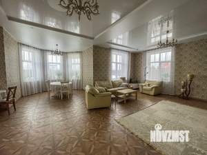 Коттедж 292м², 2-этажный, участок 12 сот.  