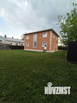 Дом 240м², 2-этажный, участок 9 сот.  