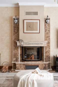 Дом 304м&sup2;, 2-этажный, участок 14 сот.  