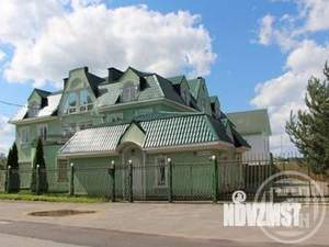 Дом 924м², 3-этажный, участок 9 сот.  