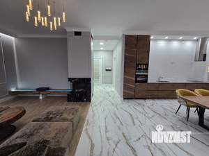 Коттедж 250м², 2-этажный, участок 7 сот.  