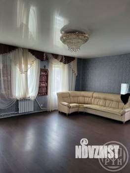 Дом 200м², 2-этажный, участок 12 сот.  