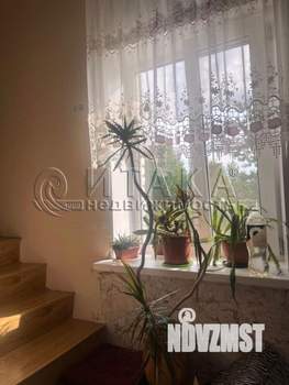 Дом 195м², 3-этажный, участок 15 сот.  