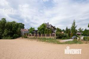 Коттедж 320м², 4-этажный, участок 6 сот.  