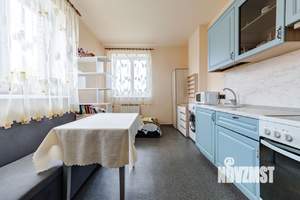 Дом 195м², 3-этажный, участок 8 сот.  