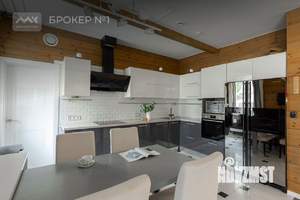 Коттедж 456м², 2-этажный, участок 40 сот.  