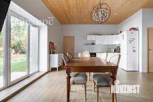 Дом 310м², 2-этажный, участок 22 сот.  