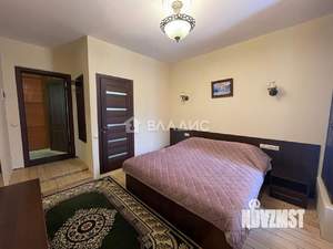 Дом 1108м², 2-этажный, участок 30 сот.  