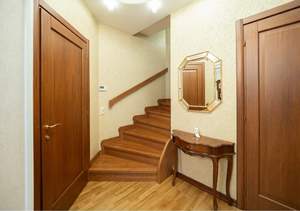 Дом 291м², 3-этажный, участок 1 сот.  