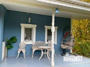 Коттедж 190м², 3-этажный, участок 10 сот.  