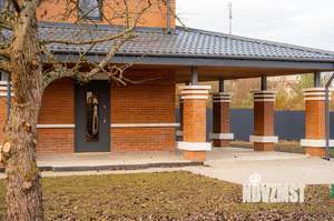 Дом 278м², 2-этажный, участок 14 сот.  