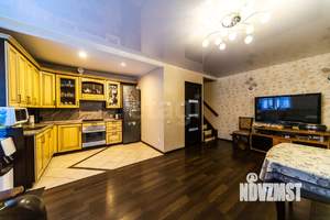 Таунхаус 99м², 3-этажный, участок 2 сот.  