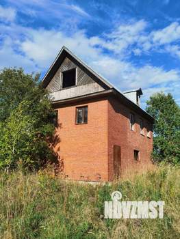 Дом 160м², 3-этажный, участок 10 сот.  