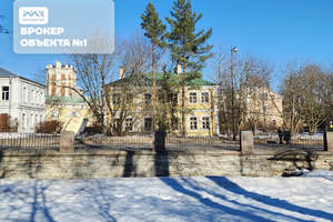 Дом 311м², 2-этажный, участок 9 сот.  