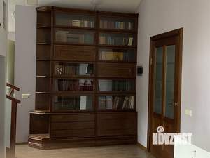 Дом 720м², 3-этажный, участок 21 сот.  