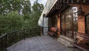 Дом 445м², 3-этажный, участок 6 сот.  