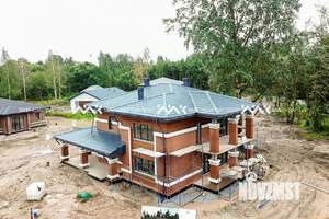 Дом 212м², 2-этажный, участок 14 сот.  