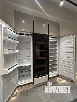 Дом 326м², 3-этажный, участок 35 сот.  