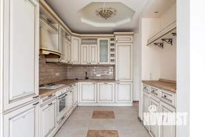 Таунхаус 280м², 3-этажный, участок 3 сот.  