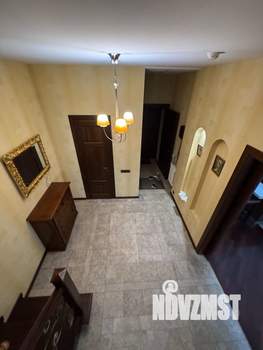 Таунхаус 265м², 3-этажный, участок 1 сот.  