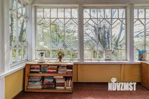 Дом 50м², 2-этажный, участок 11 сот.  
