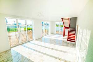 Дом 173м², 2-этажный, участок 6 сот.  